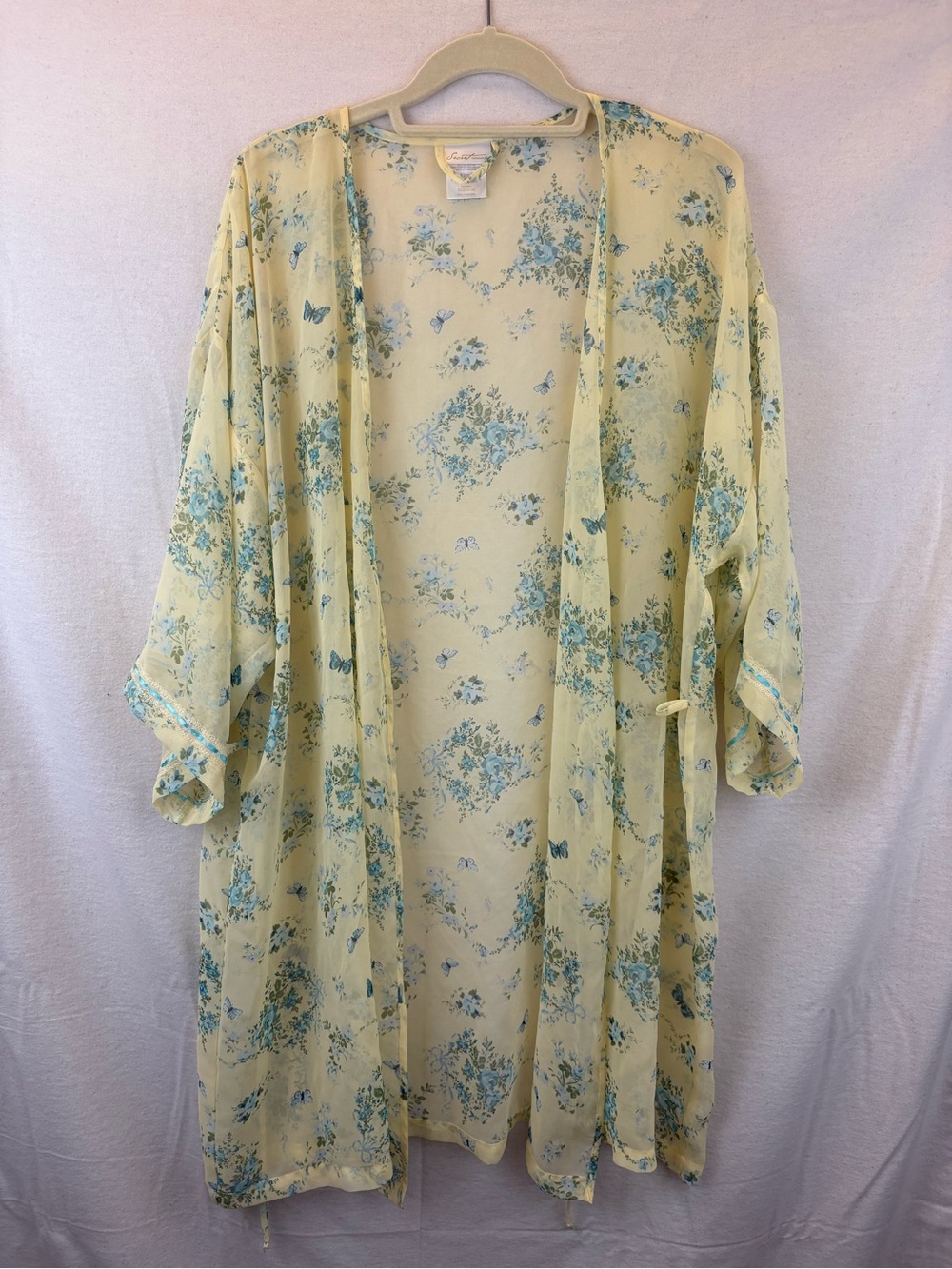 Secret Treasures Pale Yellow Floral Robe, Blue Green Blooms Butterflies Large